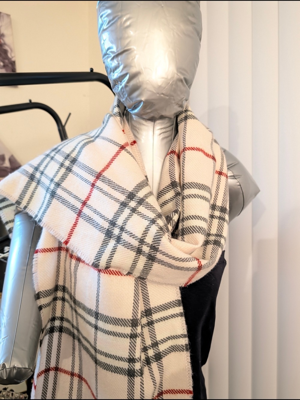 V. FRAAS Ivory Plaid Scarf with Black & Red Accents - Picture 2 of 4
